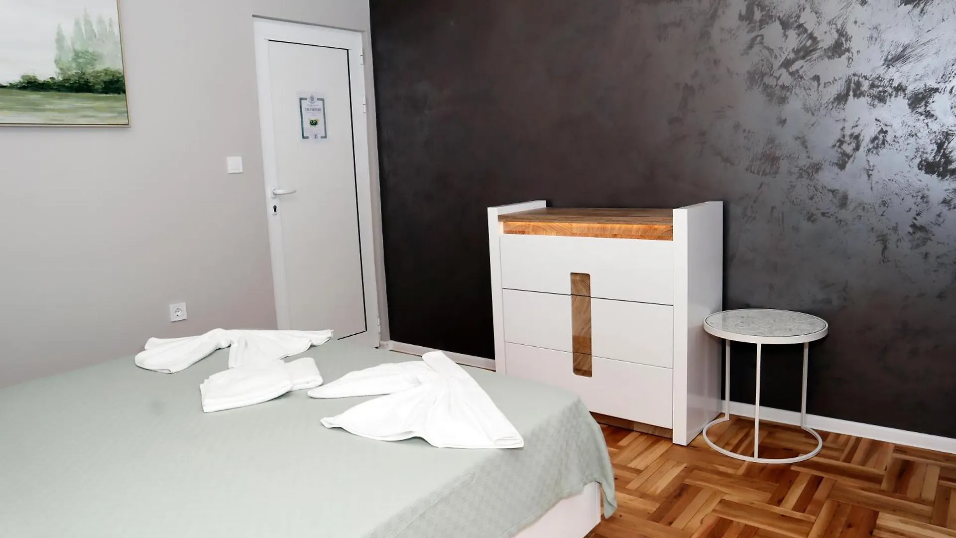 Studios Near To Burgas Free University 0*,  Bułgaria